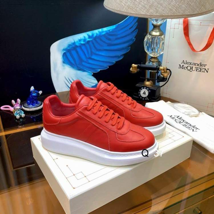Picture of Alexander McQueen Shoes _SKUAlexanderMcQUEENsz35-45MK0840412